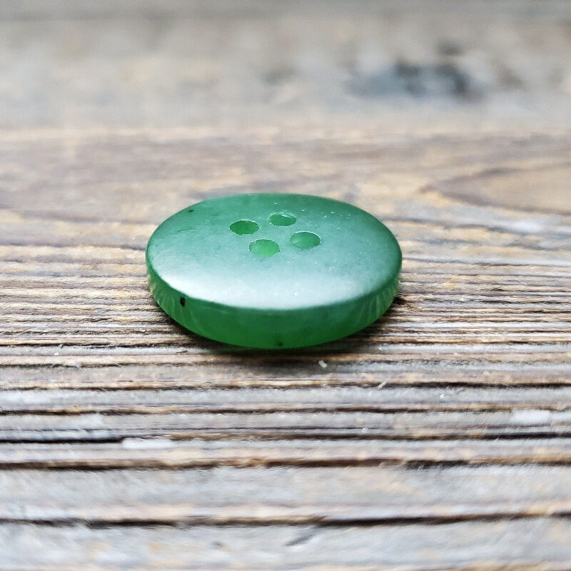 20mm Jade Button - Image 2